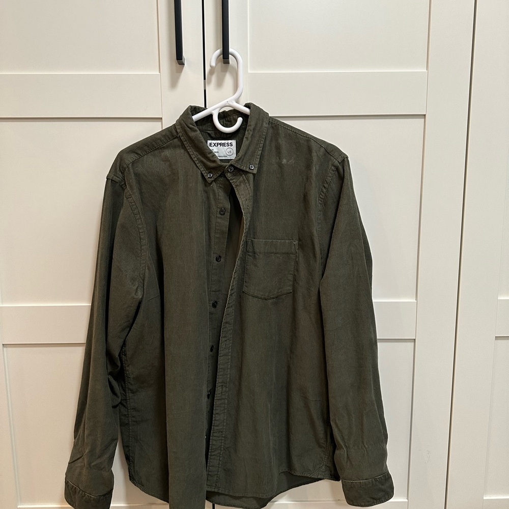 Express slim soft wash long sleeve button down corduroy shirt